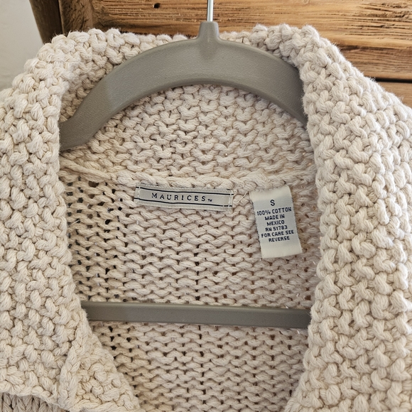 Maurices Size S Cozy Beige Chunky Cable Knit Cardigan Sweater - Picture 3 of 5